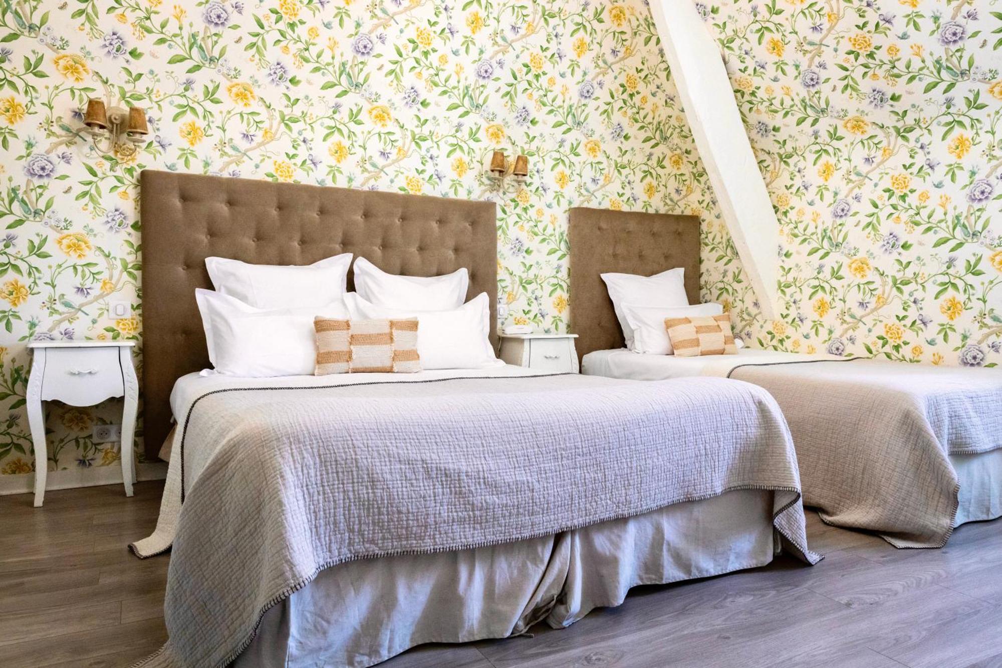 Hotel Du Mail Анже Екстериор снимка