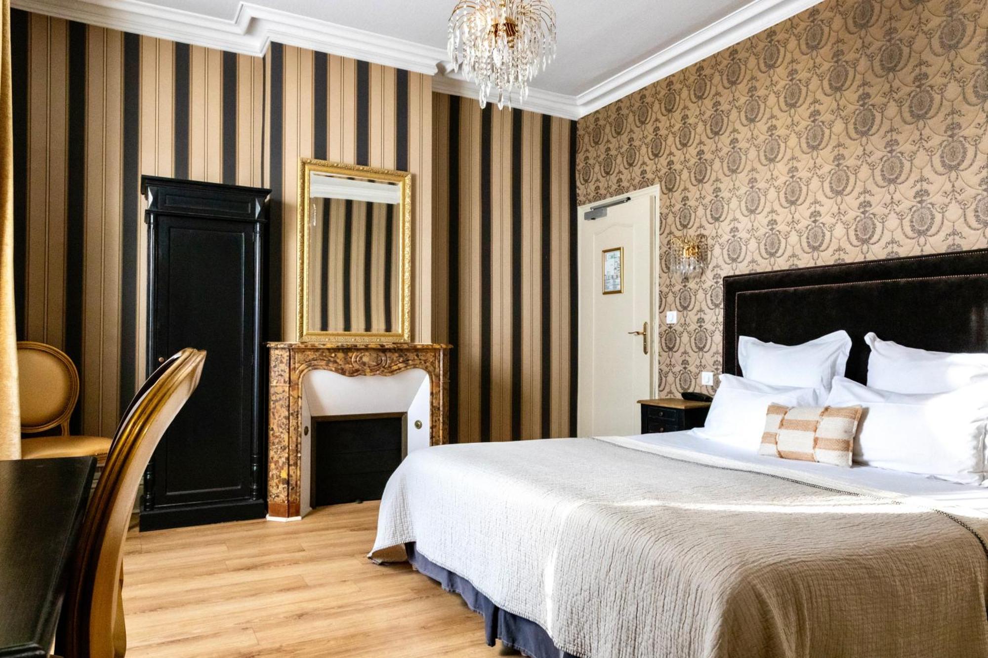 Hotel Du Mail Анже Екстериор снимка